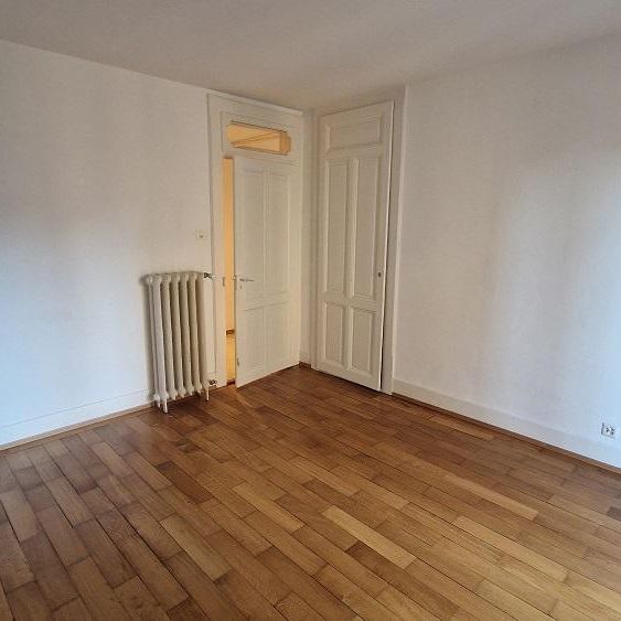 Joli 5 pièces avec de hauts plafond et beaucoup de cachet - Photo 1