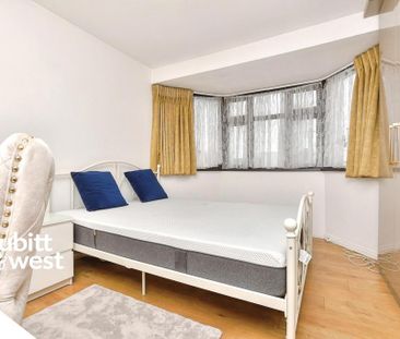 4 bedroom terraced house to rent - Photo 3