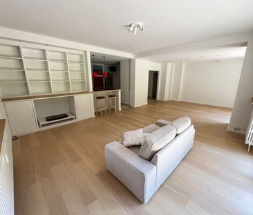 Verhuur appartement 2 kamers, 166m² - Photo 4