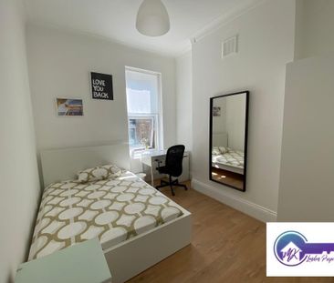 1 Bedroom Room in Flat Share To Rent - Photo 2
