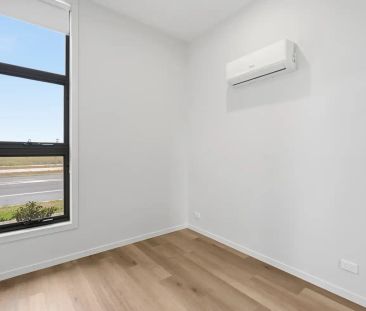 “BRAND NEW STYLISH HOME” - Photo 2