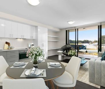 Stylish, Secure and Low Maintenance! - Photo 1