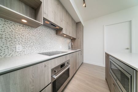 For Lease - 1 Yorkville Avenue Unit# 4702, Toronto, Ontario - Photo 5