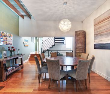 Furnished Executive Rental - Three Bedroom with Separate Study + Pa... - Photo 6