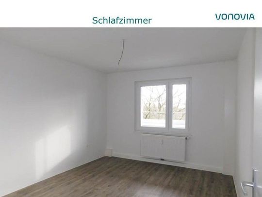 Charmante 2-Raum-Wohnung mit Balkon im Grünen! - Foto 1