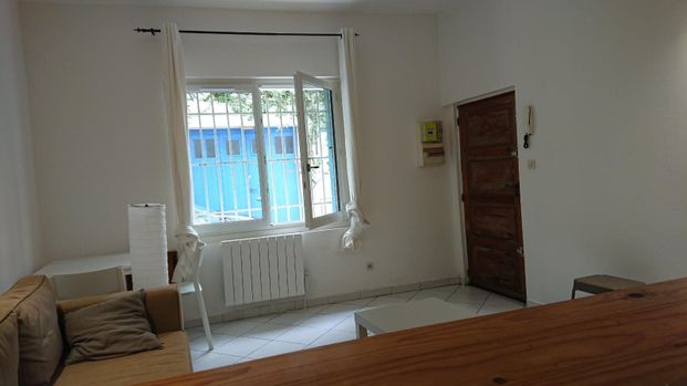 Location Appartement 1 pièce 23m² MONTPELLIER 34000 - Photo 1