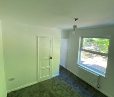 Allerton Road, Liverpool, L18 - Photo 2