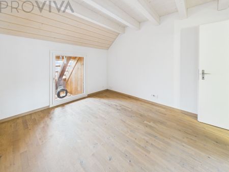 Attraktive 5,5-Zimmer-Wohnung mit Galerie im Dachgeschoss - Foto 4