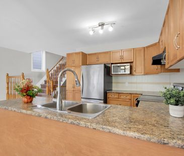 For Lease - 207 Hidden Meadow Avenue, Blossom Park - Airport and Ar... - Photo 4