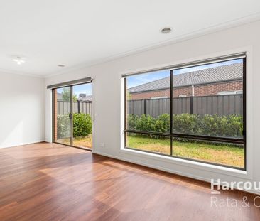 Stylish Living with Floorboards - Photo 1