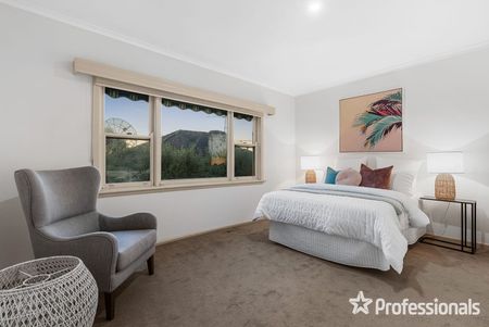 WARMTH, COMFORT AND LOW-MAINTENANCE APPEAL - Photo 3