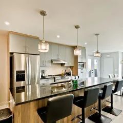 3 rooms apartment of 1200m² in Sherbrooke - Photo 2