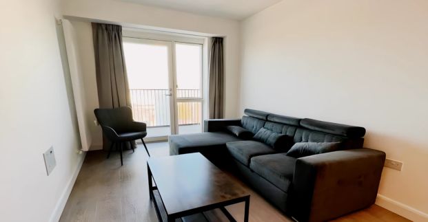 1 Bedroom 1 Bathroom - Photo 1