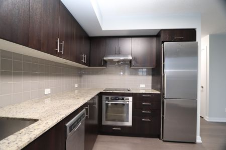 For Lease - 255 Village Green Square Unit# 602, Toronto, Ontario - Photo 2