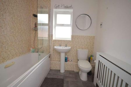 Malyon Close, Braintree, CM7 - Photo 5