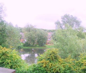 Well Presented Two Bedroom Apartment to Let in Thorplands - Photo 3