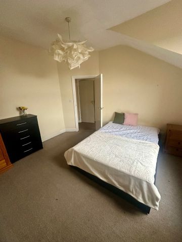 Room in a Shared Flat, Cinnamon Apartments, SW19 - Photo 4