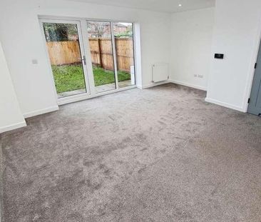 Tulip Street, Beeston, NG9 - Photo 1