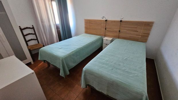 Apartamento T2 em Monte Gordo-Arrendamento de Outubro a Maio - Photo 1