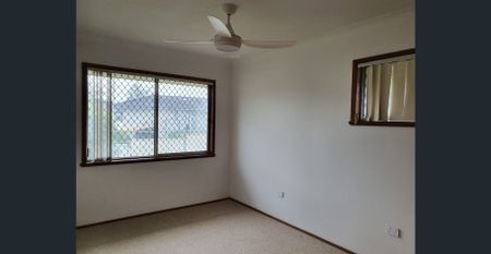 Quiet Location In Taree West! - Photo 3