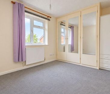 2 bedroom semi-detached house to rent - Photo 2