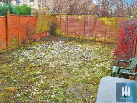 Leeds Road, Bradley, Huddersfield, HD2 - Photo 5