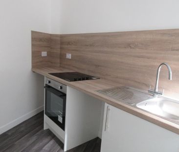 1 bedroom flat to rent - Photo 4