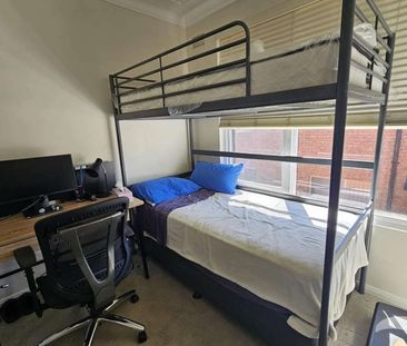 Croydon Park - Photo 4