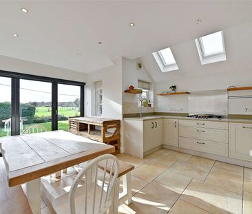 An immaculate three bedroom cottage located in the highly desirable... - Photo 5