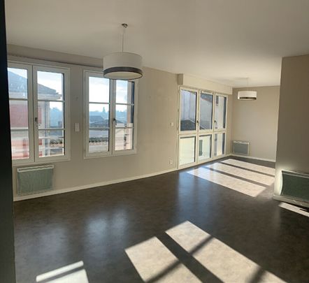 Location Appartement 3 pièces 72m² - Photo 1