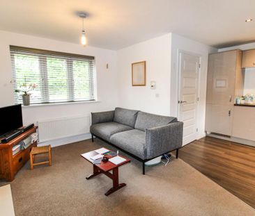 2 bedroom terraced house to rent - Photo 3