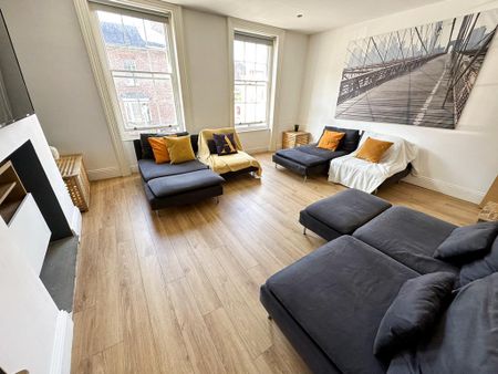 6 bedroom terraced house to rent - Photo 3