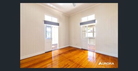 Classic Queenslander Charm in Prime Inner-City Location - Photo 3