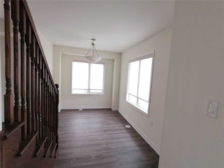 For Lease - 3461 Vernon Powell Drive, Oakville, Ontario - Photo 3