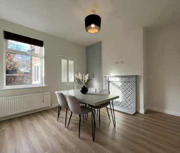 2 bedroom terraced house to rent - Photo 2