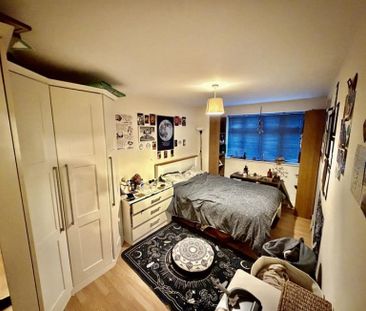 2 Bedroom Apartment To Let - Photo 2