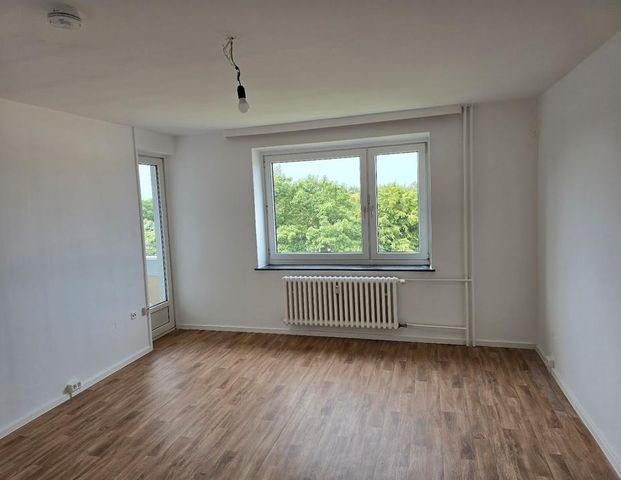 Großzügige 2,5-Zimmer-Wohnung mit ca. 73,73m² Wohnfläche und Loggia - Foto 1