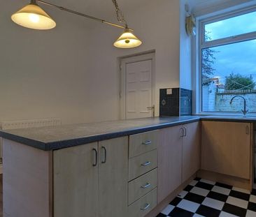 3 bedroom detached house to rent - Photo 4