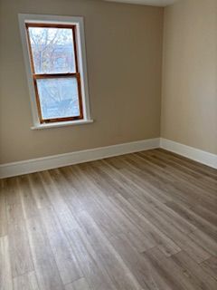 For Lease - 3 Elm Street, West Centre Town, Ontario - Photo 2