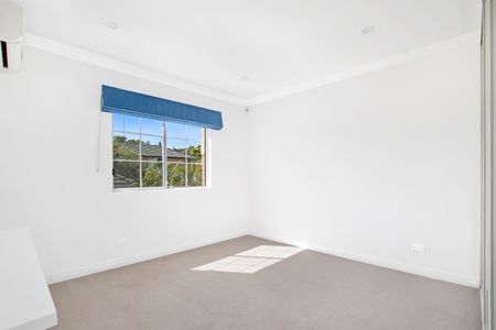 2/70 Yorktown Parade, Maroubra NSW 2035 - House For Rent | Domain - Photo 3