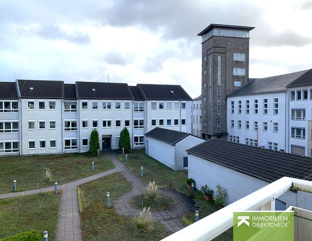 Innerstädtisch und ruhig Wohnen - hier geht's! : Wohnung "im Grünen" - Photo 1
