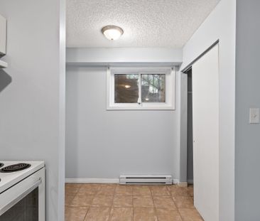 For Lease - 15 Faulkner Street Unit# 1, Orangeville, Ontario - Photo 5