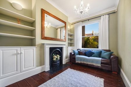 3 bedroom terraced house to rent - Photo 2