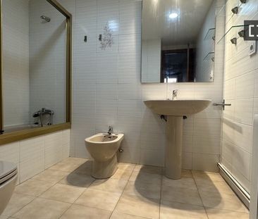 valencia, Valencian Community 46021 - Photo 6