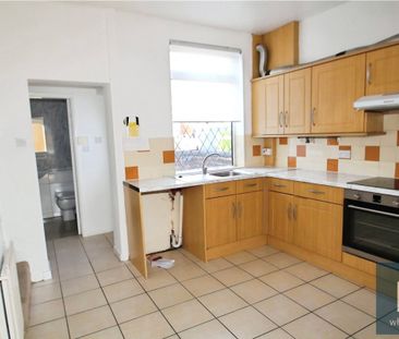 Longsight Terrace, Kinsley, Pontefract, WF9 - Photo 5