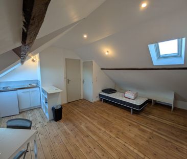 A BLOIS- Studio entièrement refait à neuf - Photo 3