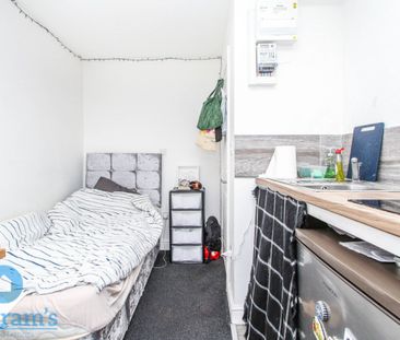 1 bed Studio for Rent - Photo 3