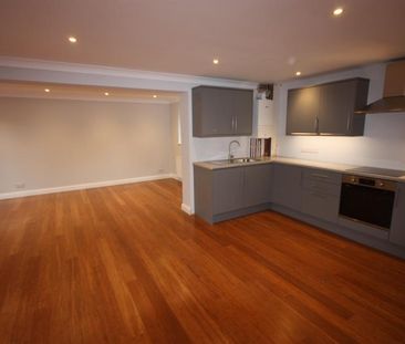 2 bedroom semi-detached house to rent - Photo 5