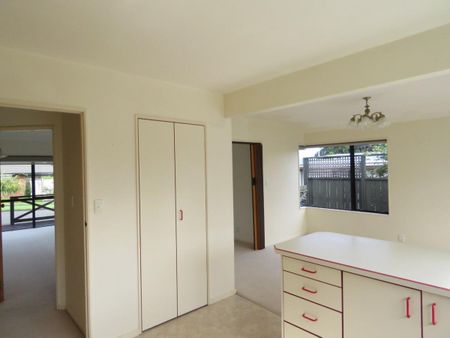 5 Kellyville Heights, Merrilands, New Plymouth - Photo 3