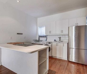 For Lease - 1114 Queen Street Unit# 2nd Fl, Toronto, Ontario - Photo 4